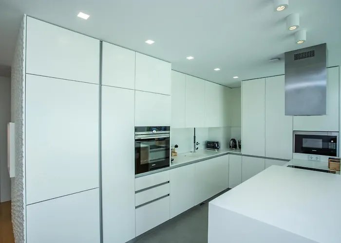 Ocean 52 By Rent4all דירה