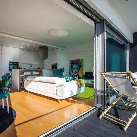 Ocean 52 By Rent4all * فيغيورا دا فوز