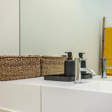 Ocean 52 By Rent4all شقة