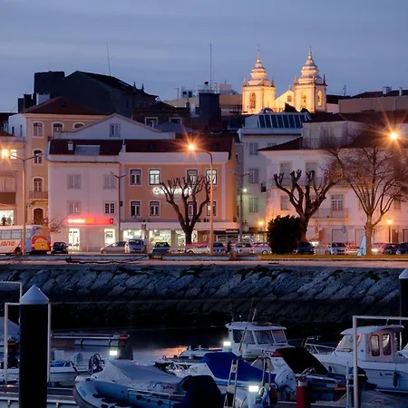 Ocean 52 By Rent4all شقة