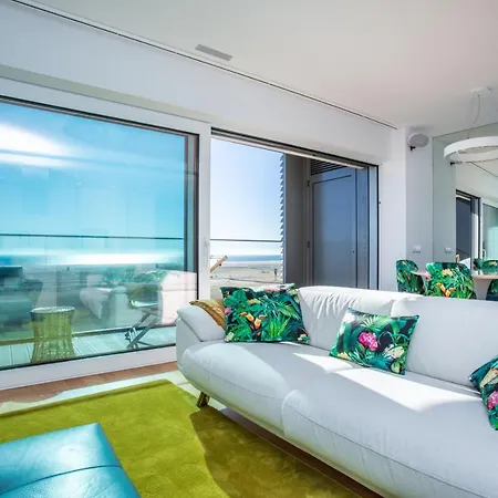 Ocean 52 By Rent4all فيغيورا دا فوز